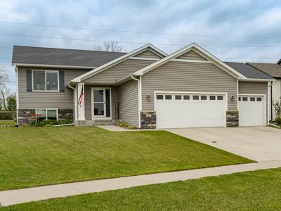 907 15th Ave NW, Kasson, MN, 55944