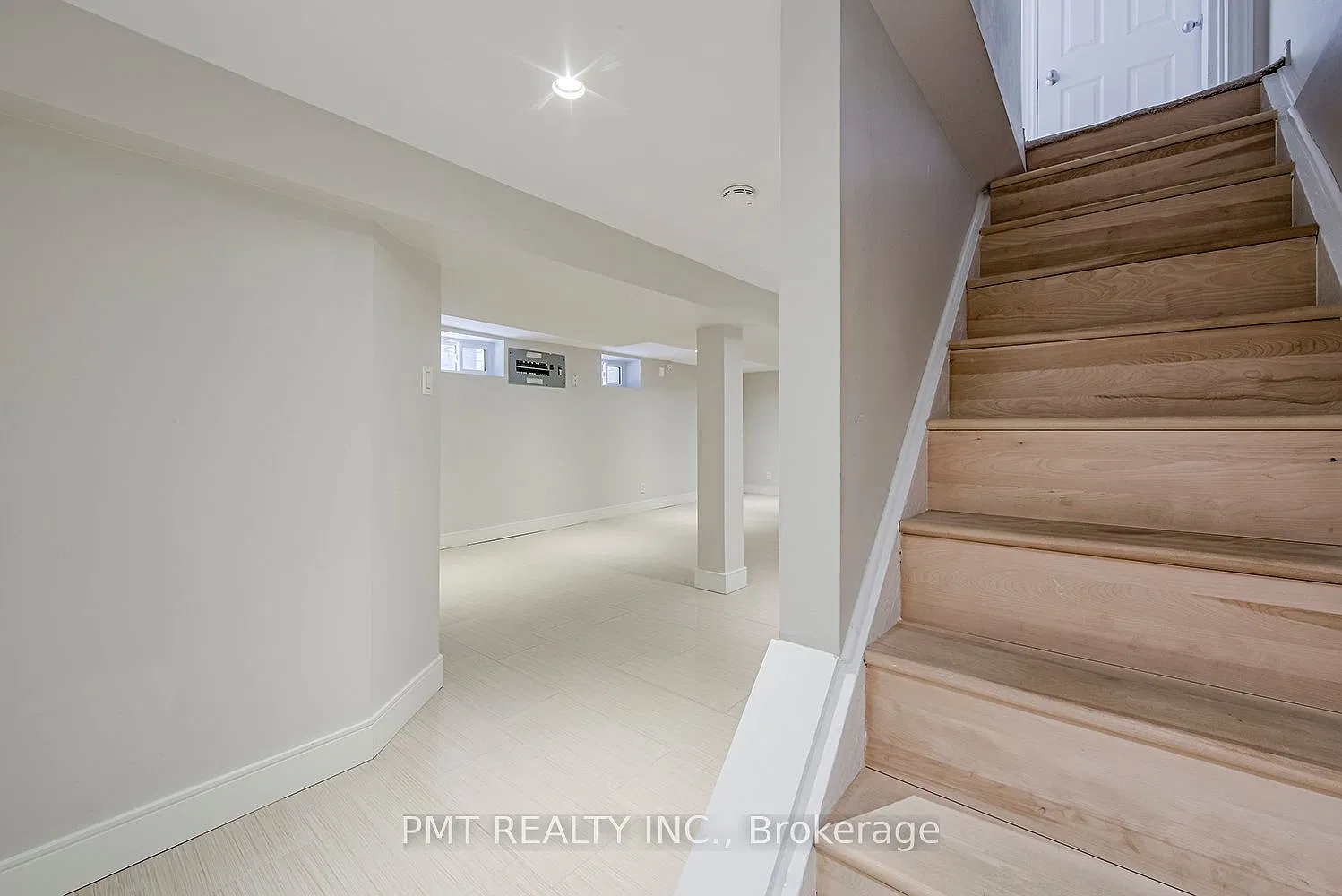 Studio, $1,599 — Photo 2