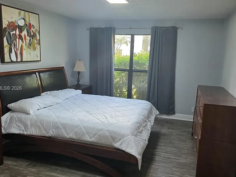524 Osprey Dr #10B — Photo 8