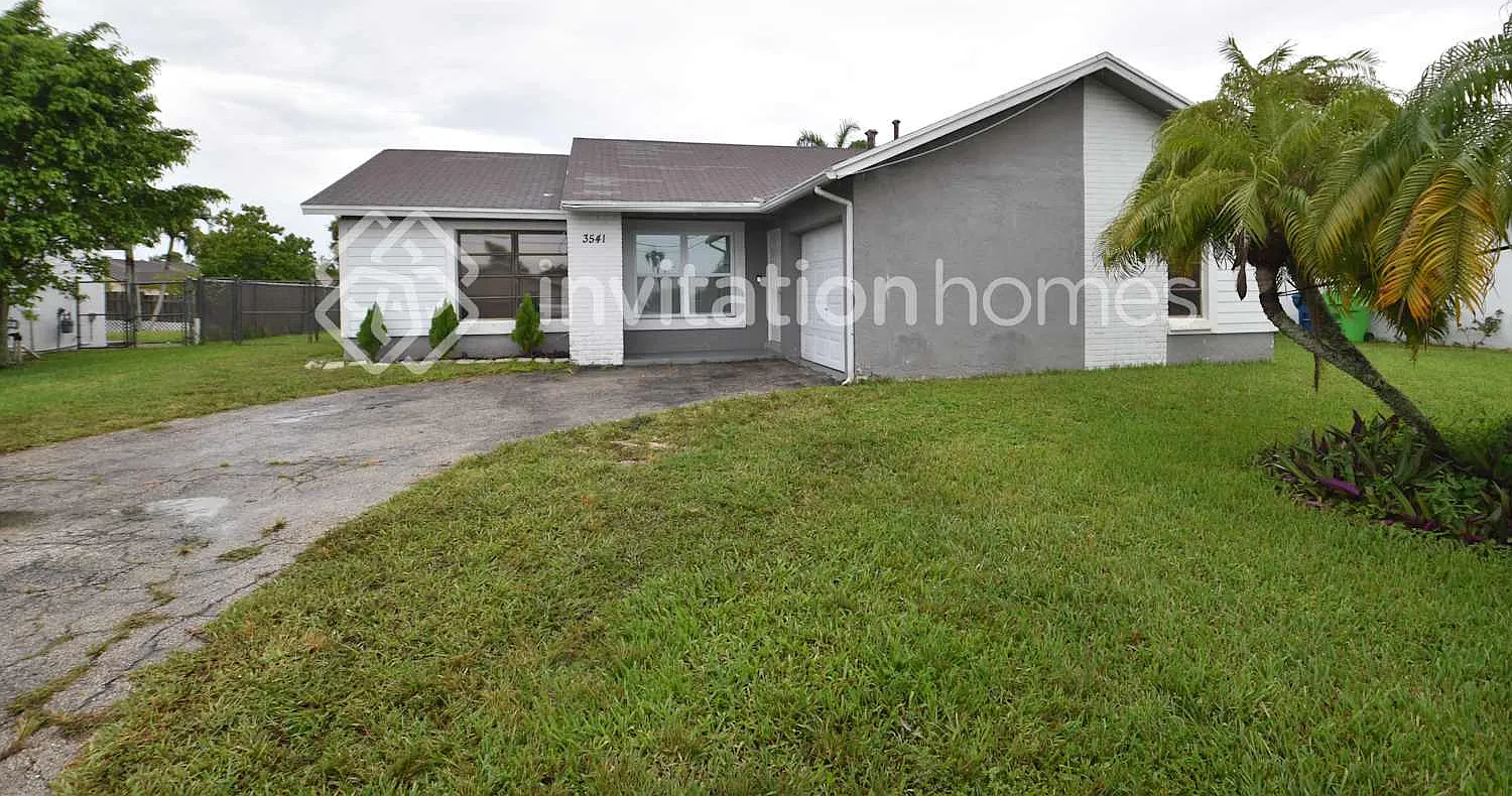 3541 NW 115th Ter Sunrise, FL 33323 — Photo 1