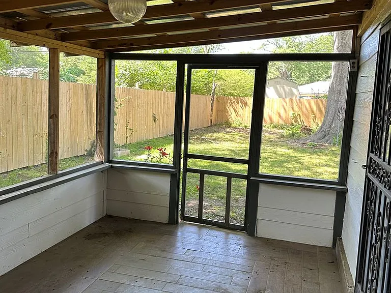 5138 Whitehall Ave — Photo 19