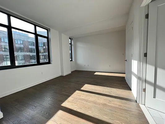 Rented by MLB ESTATES LLC | media 31