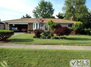 5187 Tubbs Rd, Waterford, MI 48327