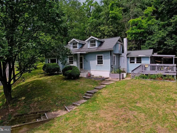 302 Wills Creek Ave, Cumberland, MD 21502