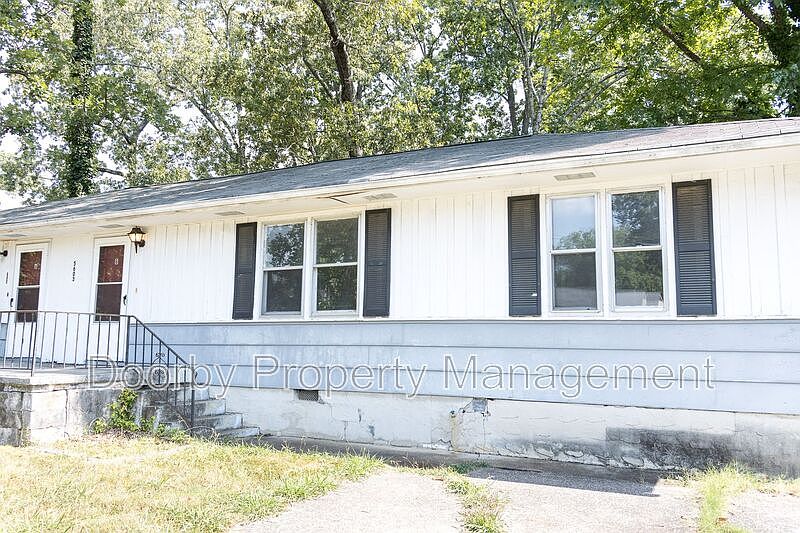 1st image of 5603 Pinelawn Ave #B