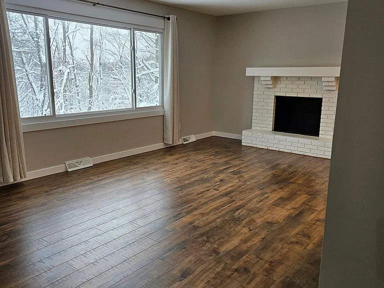 2104 Northview Ct NE — Photo 5