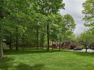 3923 Summers Dr, Allison Park, PA 15101