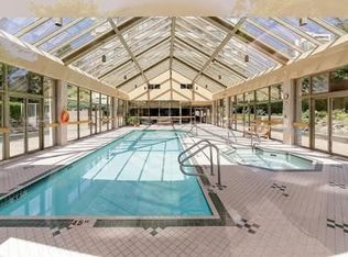 5885 Olive Ave #1005, Burnaby, BC V5H4N8