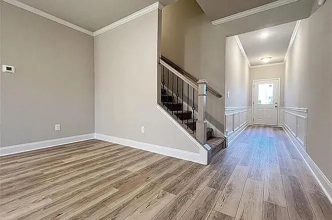 4 bed, 3.0 bath, 2351 sqft, $2,700 — Photo 4