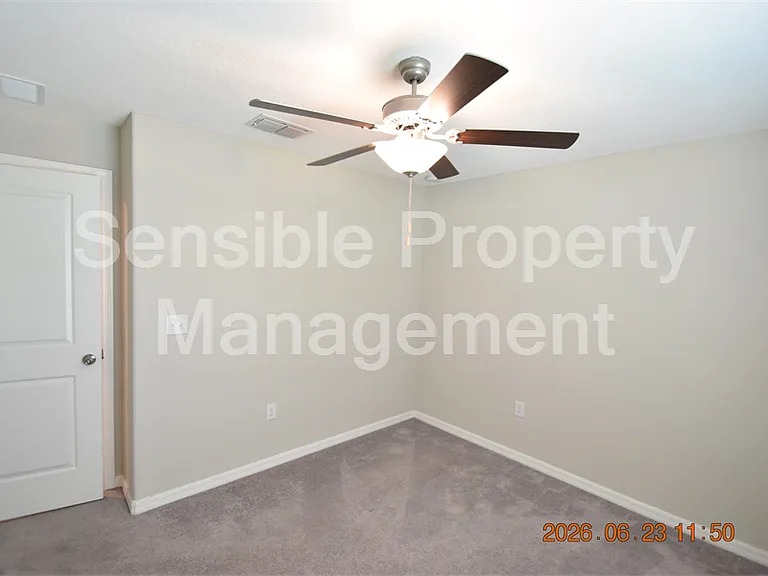13021 Meadow Pond Pl — Photo 28