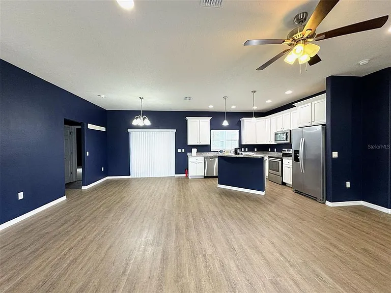 167 N Independence Hwy — Photo 4