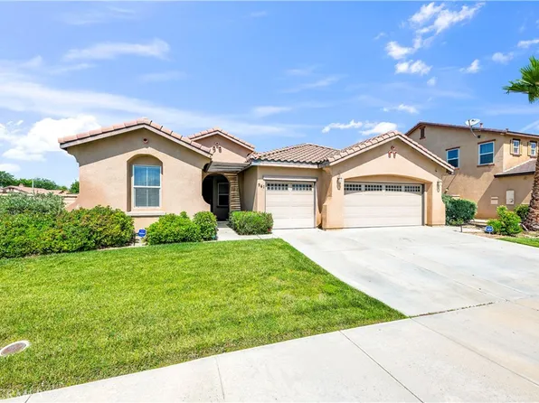 941 Dandelion Way, Hemet, CA 92545