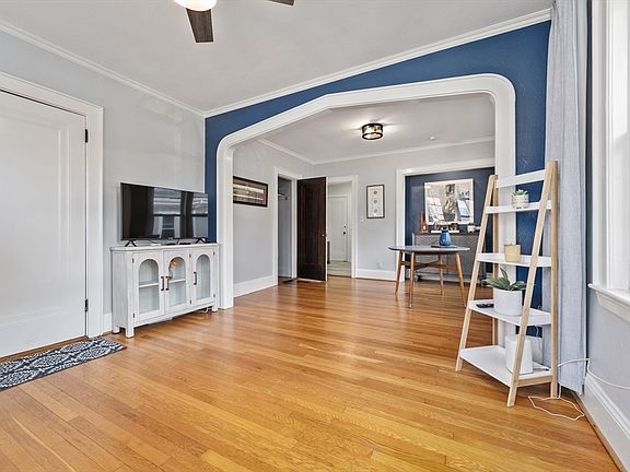 2nd image of 185 Lafayette St #3