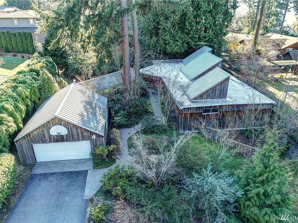 1st image of 933 20th Ave W