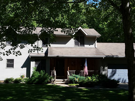 5th image of 440 Royal Oak Cir