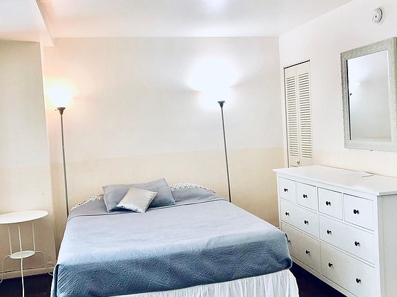 Queen Bed, side table, dresser, mirror