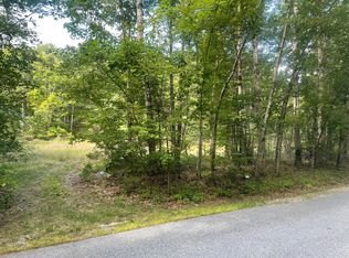 4 Deerwander Rd, Hollis Center, ME 04042