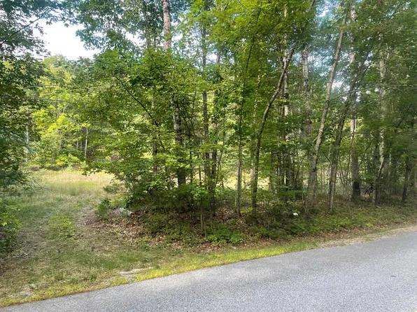 4 Deerwander Road, Hollis, ME 04042