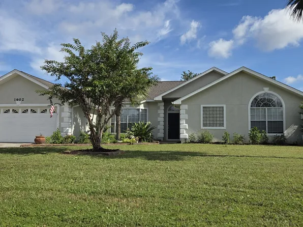 1902 Sutherland Rd, Lynn Haven, FL 32444