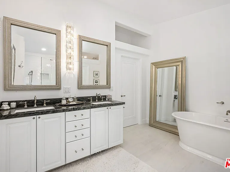 33310 Hassted Dr — Photo 20