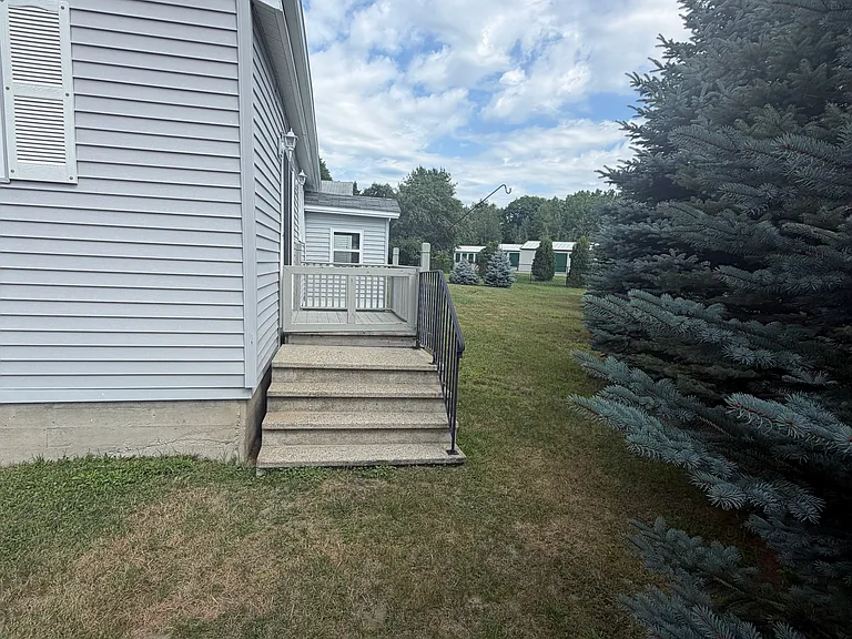 1215 Turner St — Photo 10