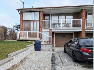 71 Sorlyn Ave, Toronto, ON M6L 1H7