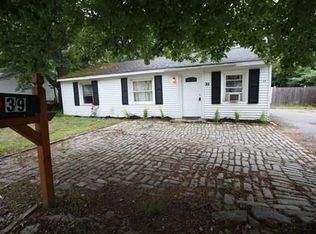39 Warren Rd, Auburn, MA 01501