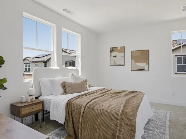 244 Pico Ave #4, San Marcos, CA 92069
