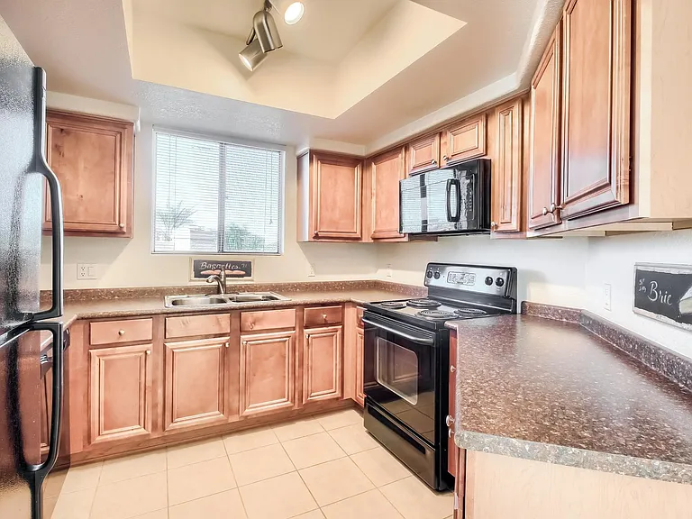 4925 E Desert Cove Ave #354 — Photo 4