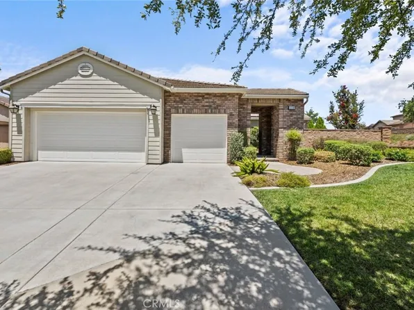 11298 Live Oak Way, Corona, CA 92883