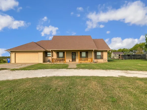 525 County Road 237, Gainesville, TX 76240