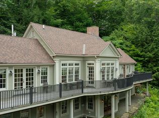 145 Stephen Day Lane, Hartford, VT 05059