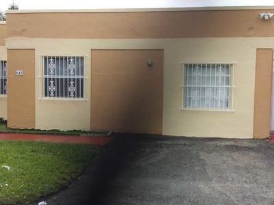 645 NW 123rd Ave, Miami, FL, 33182