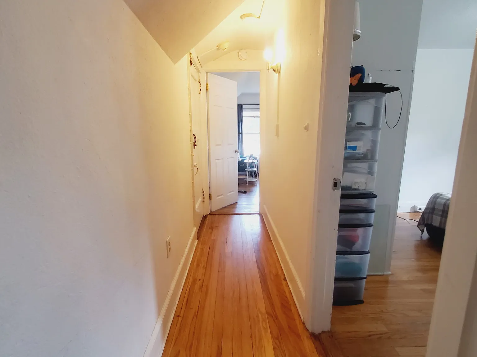 1 bed, 1.0 bath, 850 sqft, $2,375 — Photo 3