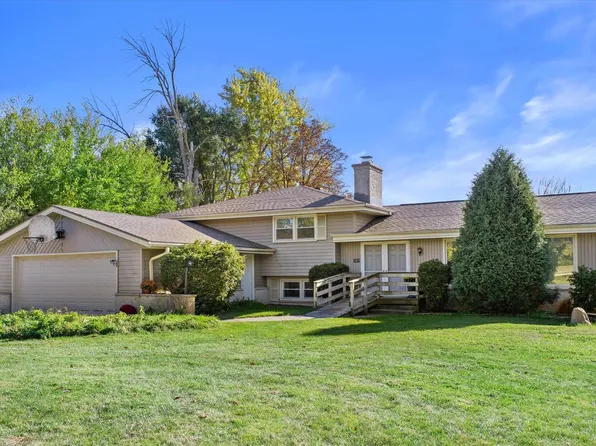 12675 West North AVENUE, Brookfield, WI 53005