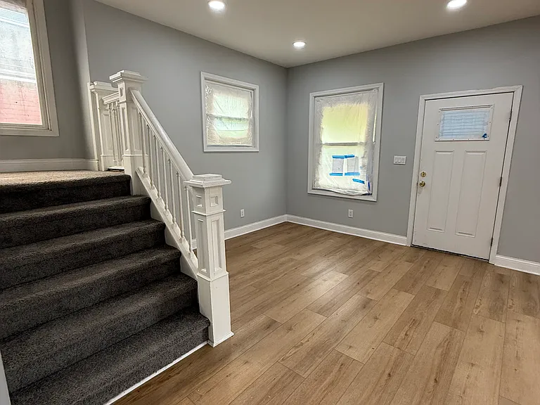 1496 Montclair St — Photo 2
