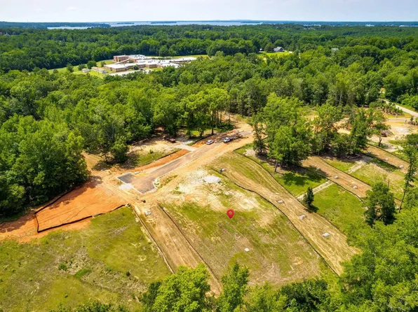 433 Craftsman Ct, Lexington, SC 29072