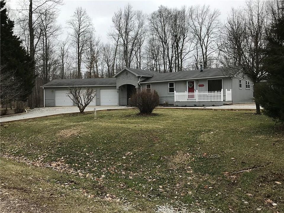 1st image of 1077 E Mohican Trl
