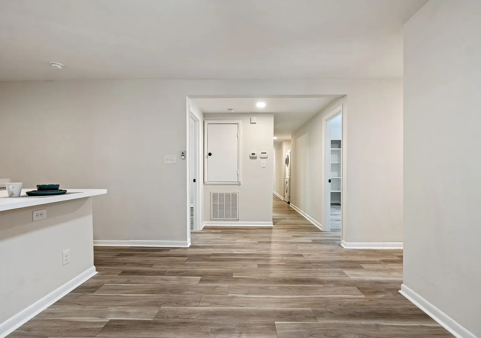 Close to UNC Campus Bedrooms Available in 2 or 4 Bedroom Unit — Photo 4
