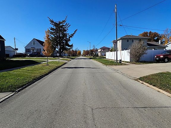 4th image of 3095 1st Ave
