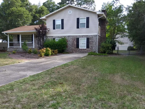 210 Spartan Rd, Wilmington, NC 28405