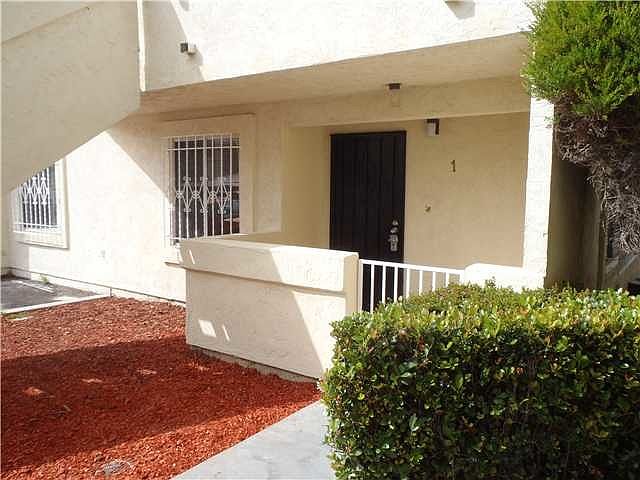 1st image of 374 Vance St #1