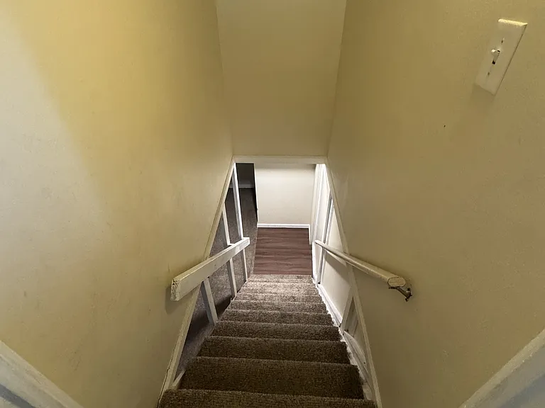 716 Cranford Dr — Photo 28