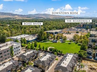 4264 N Reed Ln, Garden City, ID 83714