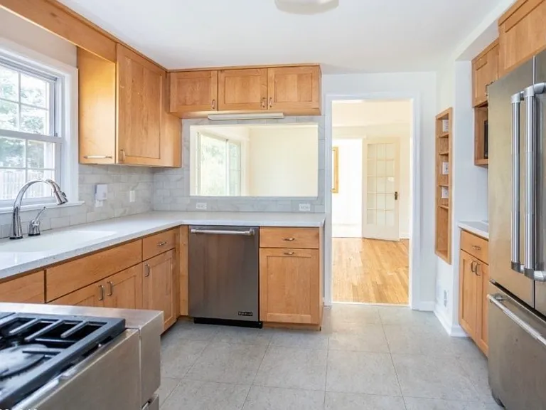 13 Potter Ct — Photo 5