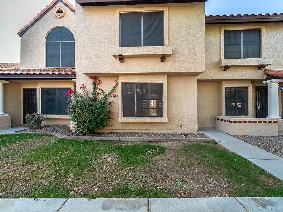 1st image of 921 W University Dr Unit 1055