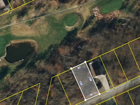 345 Royal Aberdeen Dr, Hazleton, PA 18202