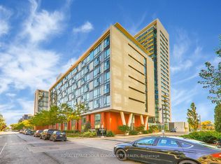 90 Stadium Rd #710, Toronto, ON M5V 3W5