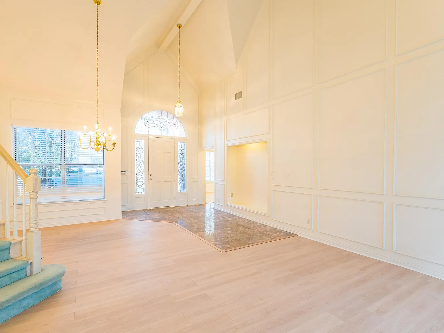 4 bed, 2725 sqft, $3,000 — Photo 4