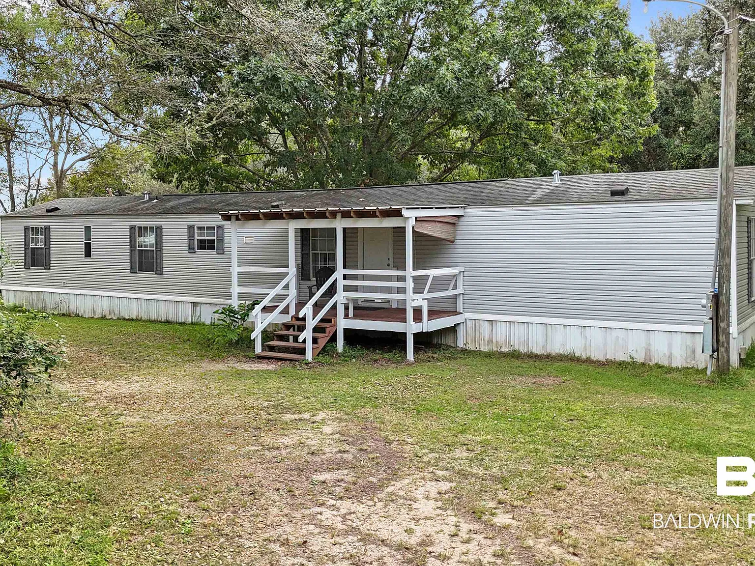 4 bed, 2.0 bath, 1232 sqft, $1,450 — Photo 1